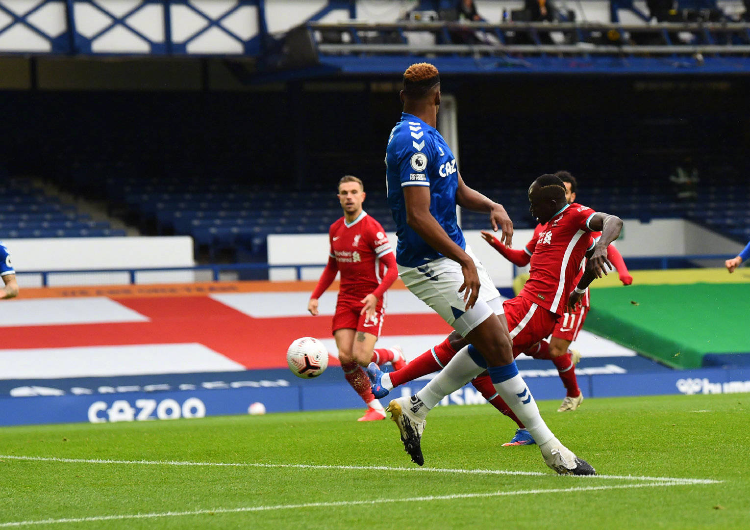 各支球队都 各支球队都